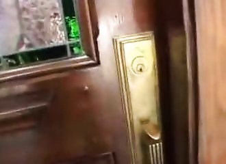 Gina Ryder sent bien sa bite noire