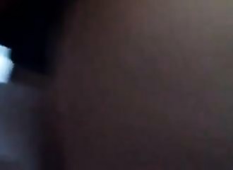 En petite culotte pour baiser sans pause