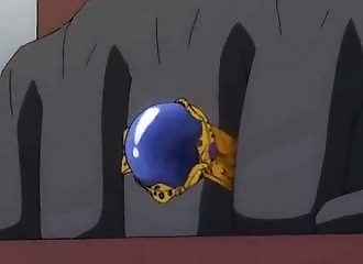 Chopée de la vulve sur le drap